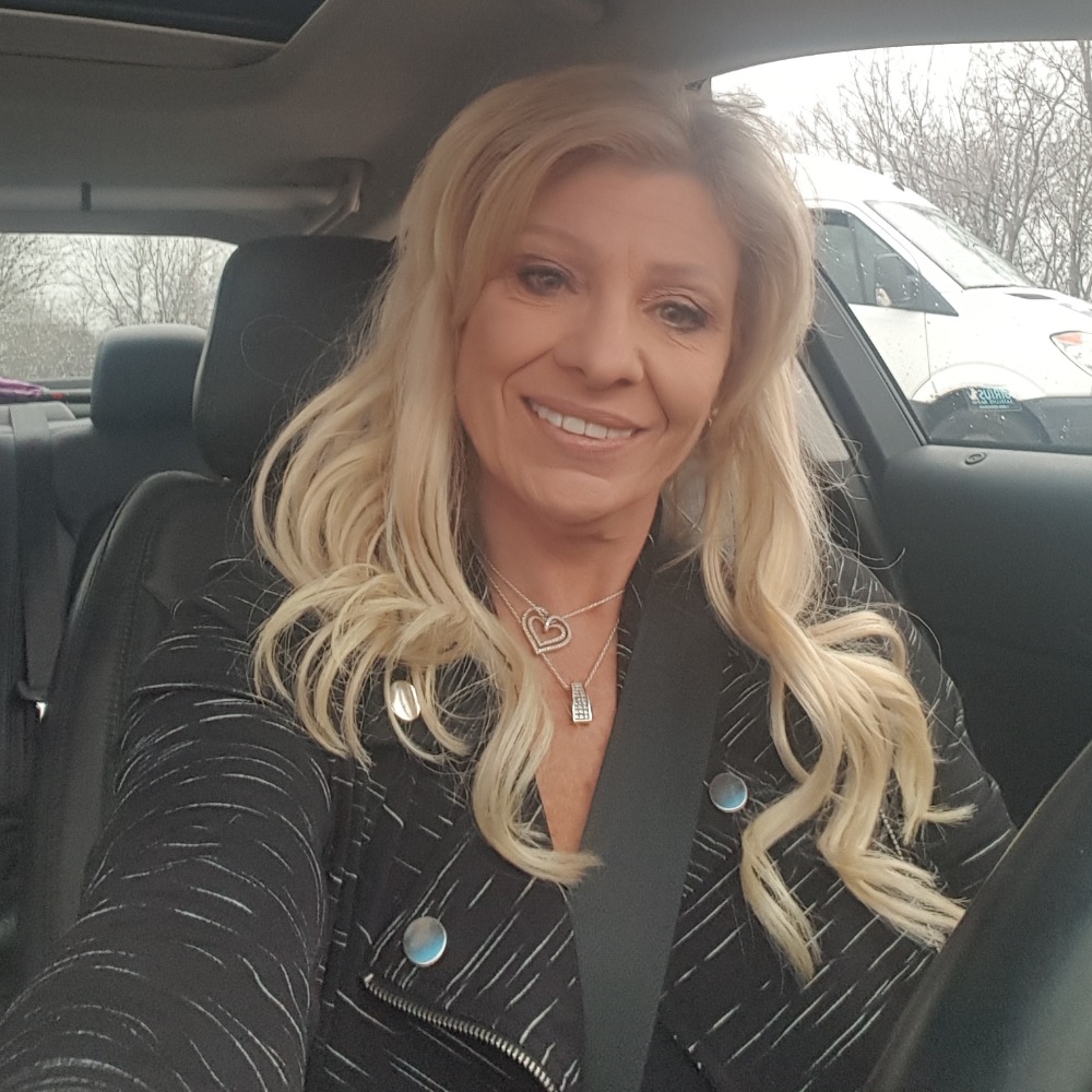 Meet your Posher, Kim